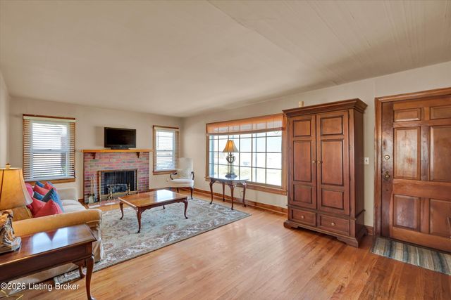2296 Ralph Ave, Louisville, KY 40216