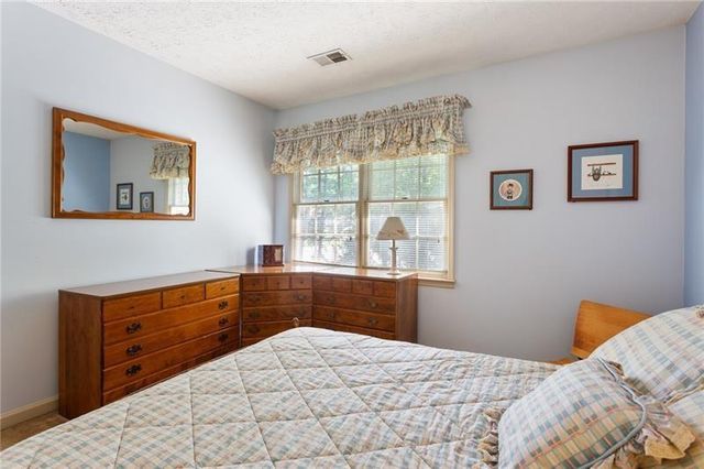 115 Granby Lane, Fayetteville, GA 30215