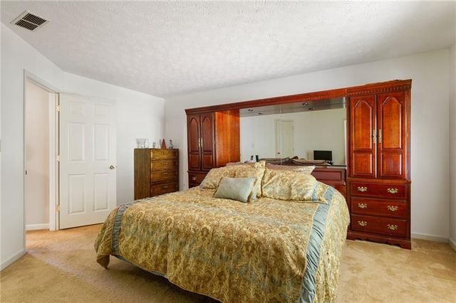 115 Granby Lane, Fayetteville, GA 30215