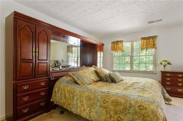 115 Granby Lane, Fayetteville, GA 30215