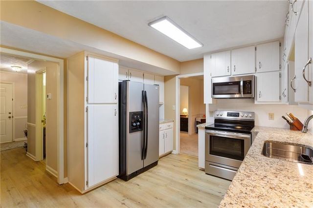 115 Granby Lane, Fayetteville, GA 30215