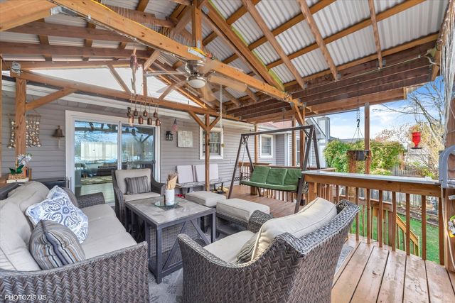 21314 Highland Drive, Lake Zurich, IL 60047