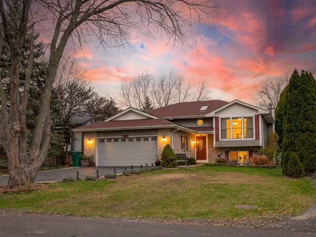 21314 Highland Drive, Lake Zurich, IL 60047