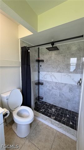414 SE 13th ST, Cape Coral, FL 33990