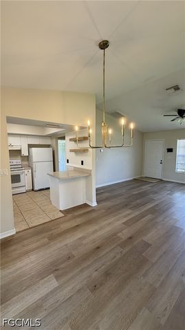 414 SE 13th ST, Cape Coral, FL 33990