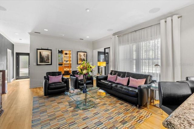 213 N HESPERIDES STREET, Tampa, FL 33609