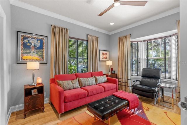 213 N HESPERIDES STREET, Tampa, FL 33609