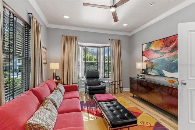 213 N HESPERIDES STREET, Tampa, FL 33609