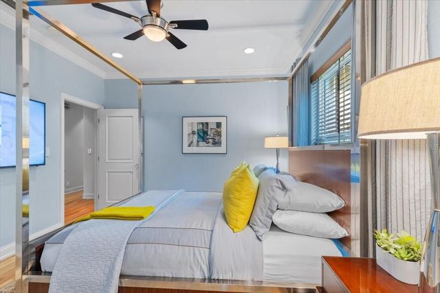 213 N HESPERIDES STREET, Tampa, FL 33609