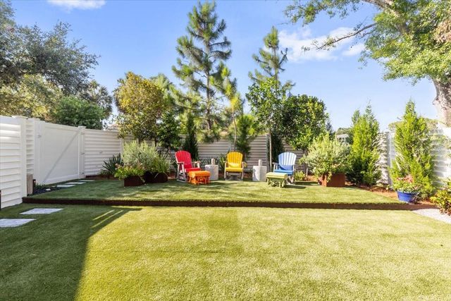 213 N HESPERIDES STREET, Tampa, FL 33609