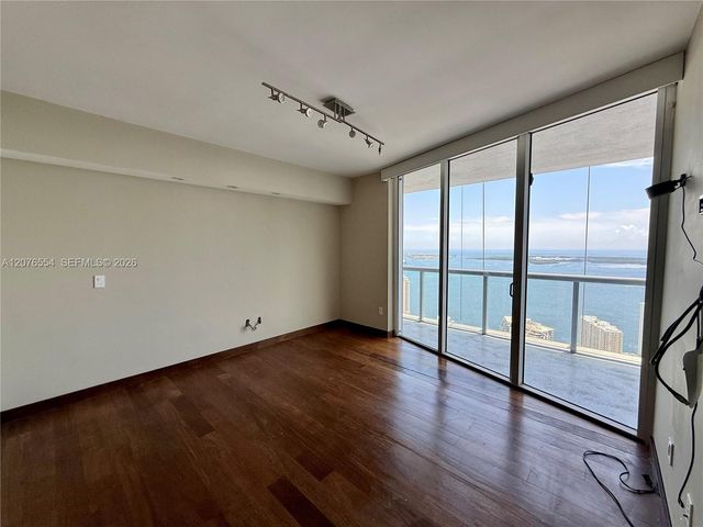 465 Brickell Avenue 5605, Miami, FL 33131