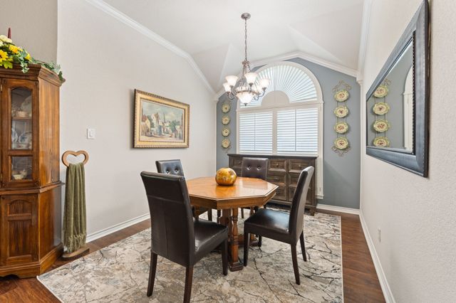 1607 Chaucer Drive, Cleburne, TX 76033