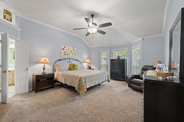 1607 Chaucer Drive, Cleburne, TX 76033