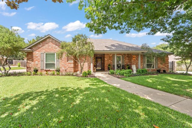 1607 Chaucer Drive, Cleburne, TX 76033