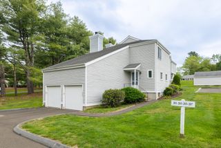201 Greens Farm Road 201, Branford, CT 06405