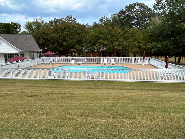 35 Pleasant Ln F3, Springville, TN 38256
