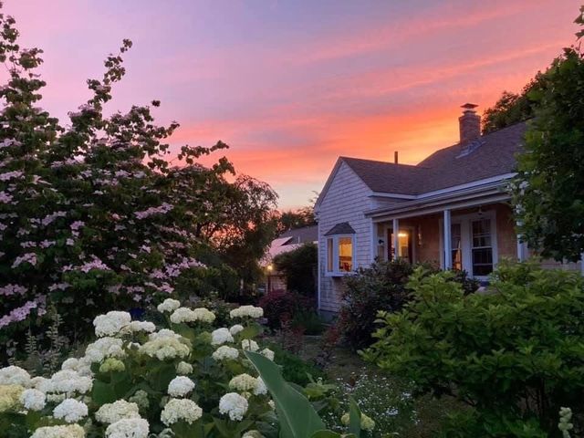 364 Alden Rd, Fairhaven, MA 02719