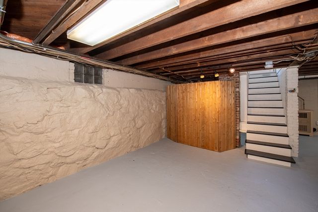 364 Alden Rd, Fairhaven, MA 02719
