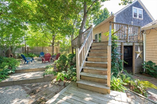 364 Alden Rd, Fairhaven, MA 02719