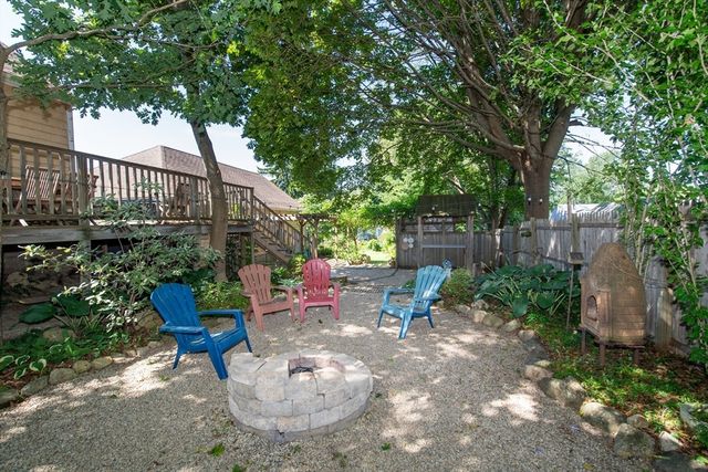 364 Alden Rd, Fairhaven, MA 02719