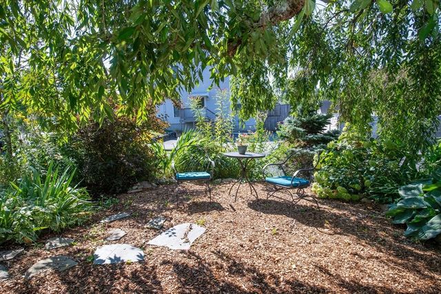 364 Alden Rd, Fairhaven, MA 02719