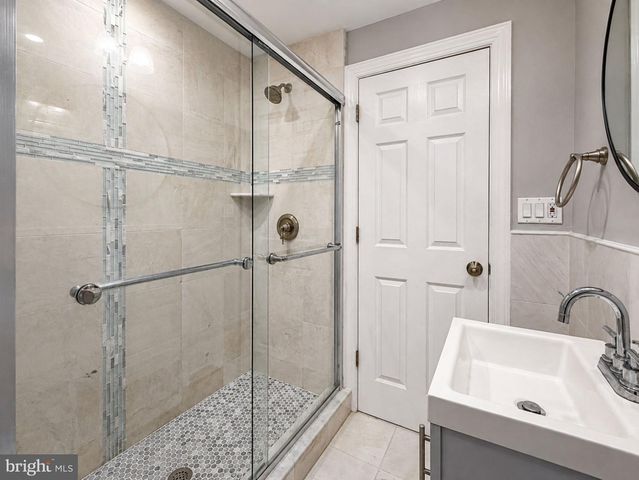 29 E MEEHAN AVE, Philadelphia, PA 19119