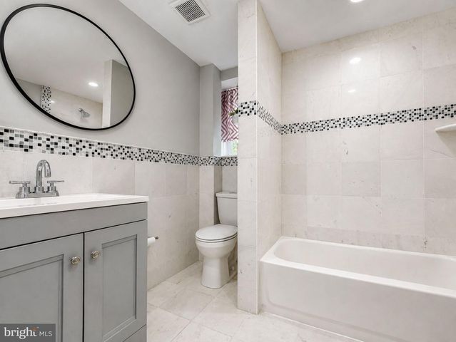 29 E MEEHAN AVE, Philadelphia, PA 19119