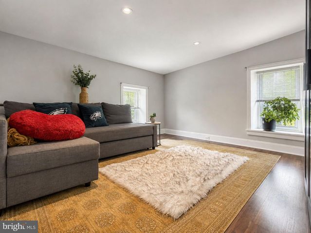29 E MEEHAN AVE, Philadelphia, PA 19119
