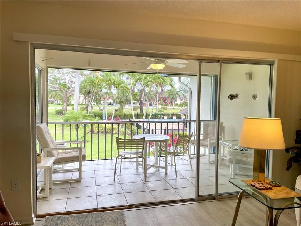 325 Charlemagne BLVD B207, NAPLES, FL 34112 — exterior