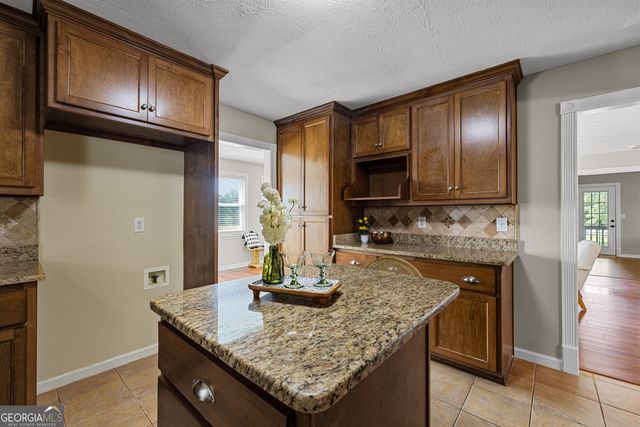140 Massengale Road, Brooks, GA 30205