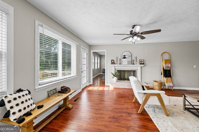 140 Massengale Road, Brooks, GA 30205