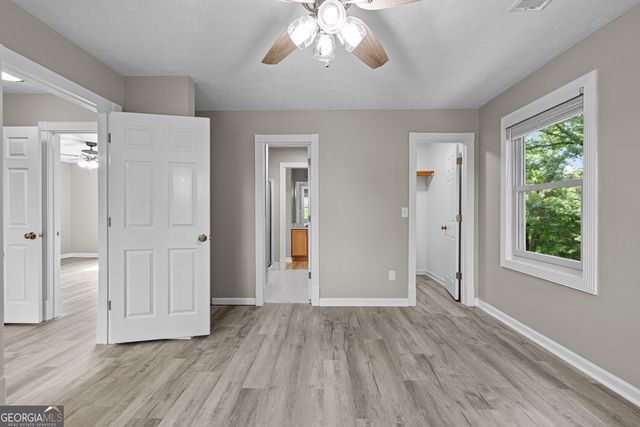 140 Massengale Road, Brooks, GA 30205