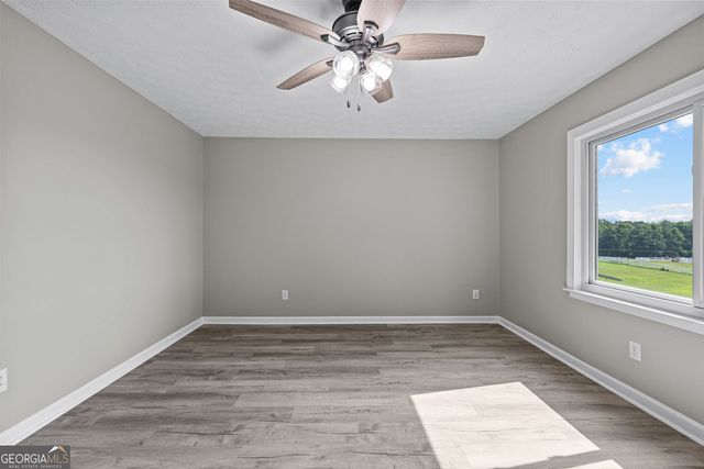 140 Massengale Road, Brooks, GA 30205