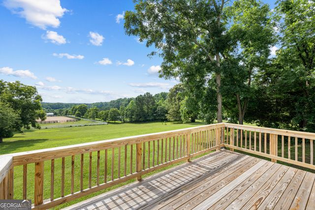 140 Massengale Road, Brooks, GA 30205