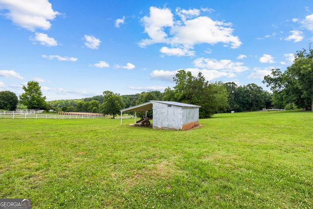 140 Massengale Road, Brooks, GA 30205