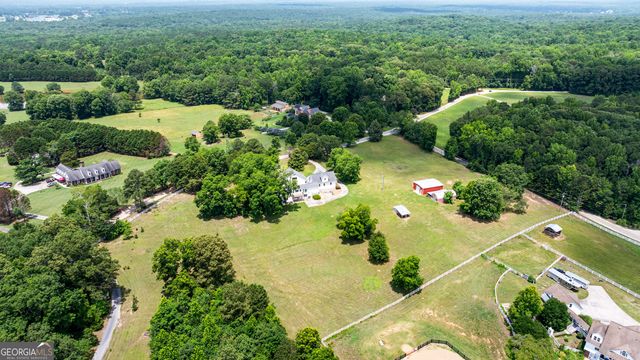 140 Massengale Road, Brooks, GA 30205