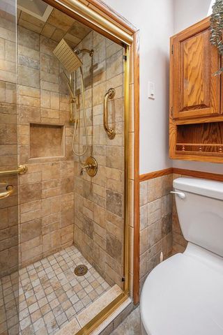 424 Andrews STREET, Mukwonago, WI 53149