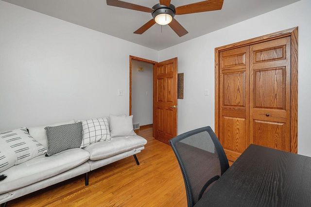 424 Andrews STREET, Mukwonago, WI 53149