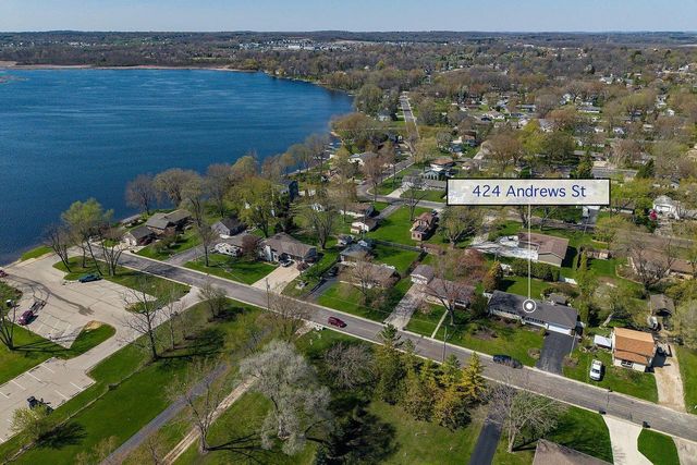 424 Andrews STREET, Mukwonago, WI 53149