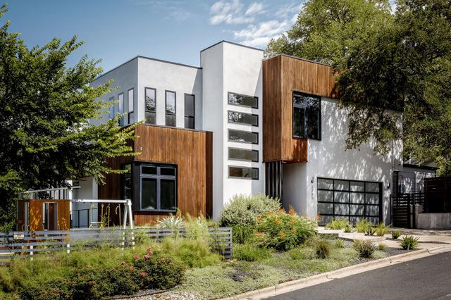 2200 De Verne ST, Austin, TX 78704