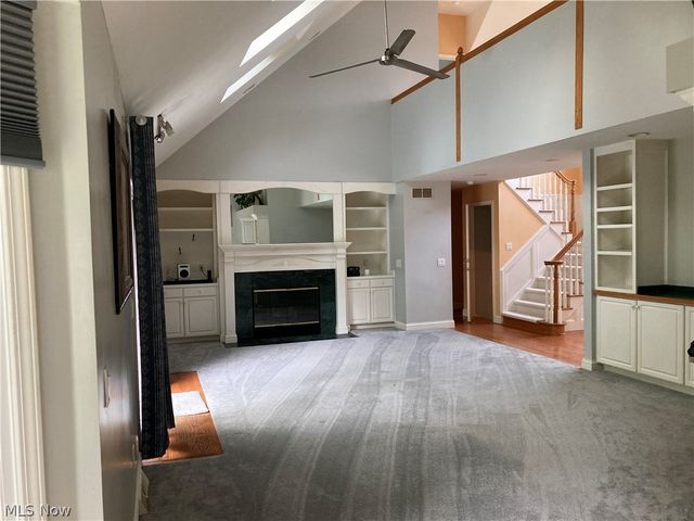 6740 Rockport Lane, Mentor, OH 44060