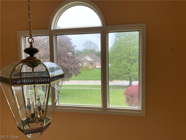 6740 Rockport Lane, Mentor, OH 44060