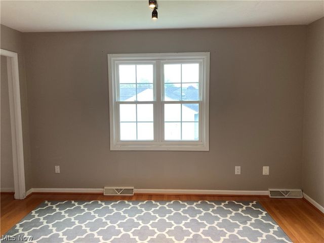 6740 Rockport Lane, Mentor, OH 44060