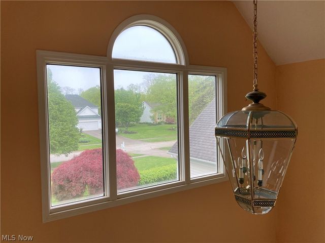 6740 Rockport Lane, Mentor, OH 44060