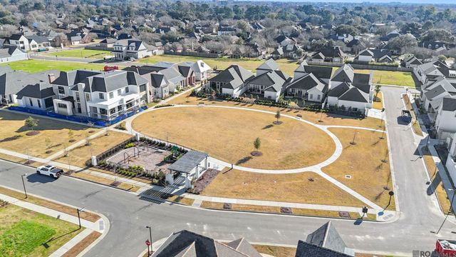 1702 Rue De Grand, Baton Rouge, LA 70808