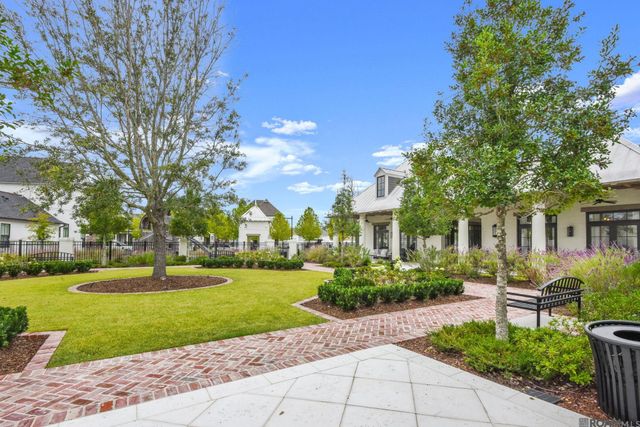 1702 Rue De Grand, Baton Rouge, LA 70808