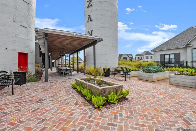 1702 Rue De Grand, Baton Rouge, LA 70808