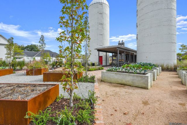 1702 Rue De Grand, Baton Rouge, LA 70808