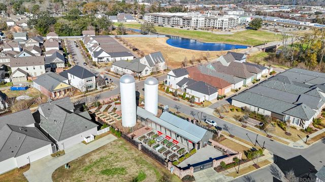 1702 Rue De Grand, Baton Rouge, LA 70808