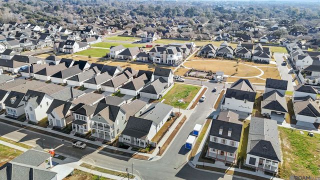 1702 Rue De Grand, Baton Rouge, LA 70808